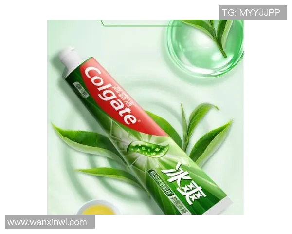 高露洁携手足球明星共创健康口腔新风尚助力运动员的自信微笑